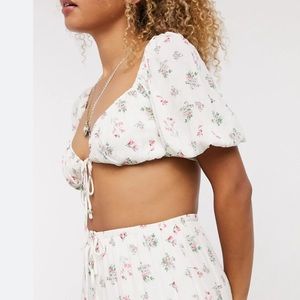 Floral Crop Tie Front Top (Emory Park) SIZE MEDIUM